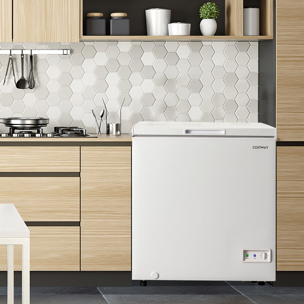 3.5/5 Cu.ft Compact Chest Freezer with Removable Storage Basket-5 Cubic Feet view 2