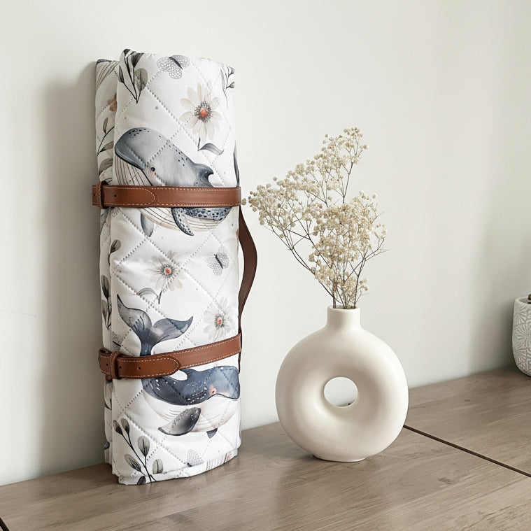 Création Jade Little Whales Beach & Play Blanket - Quilted, 150 x 200 cm
