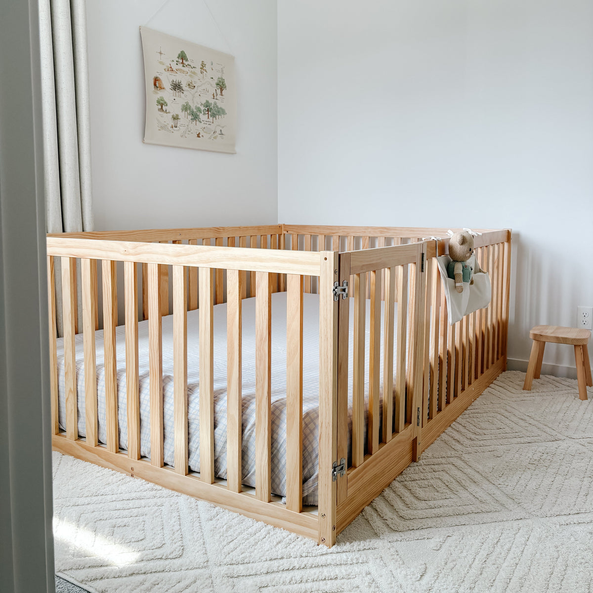 Little Dreamer Floor Bed - Montessori Kids Bed - Mimi Beds