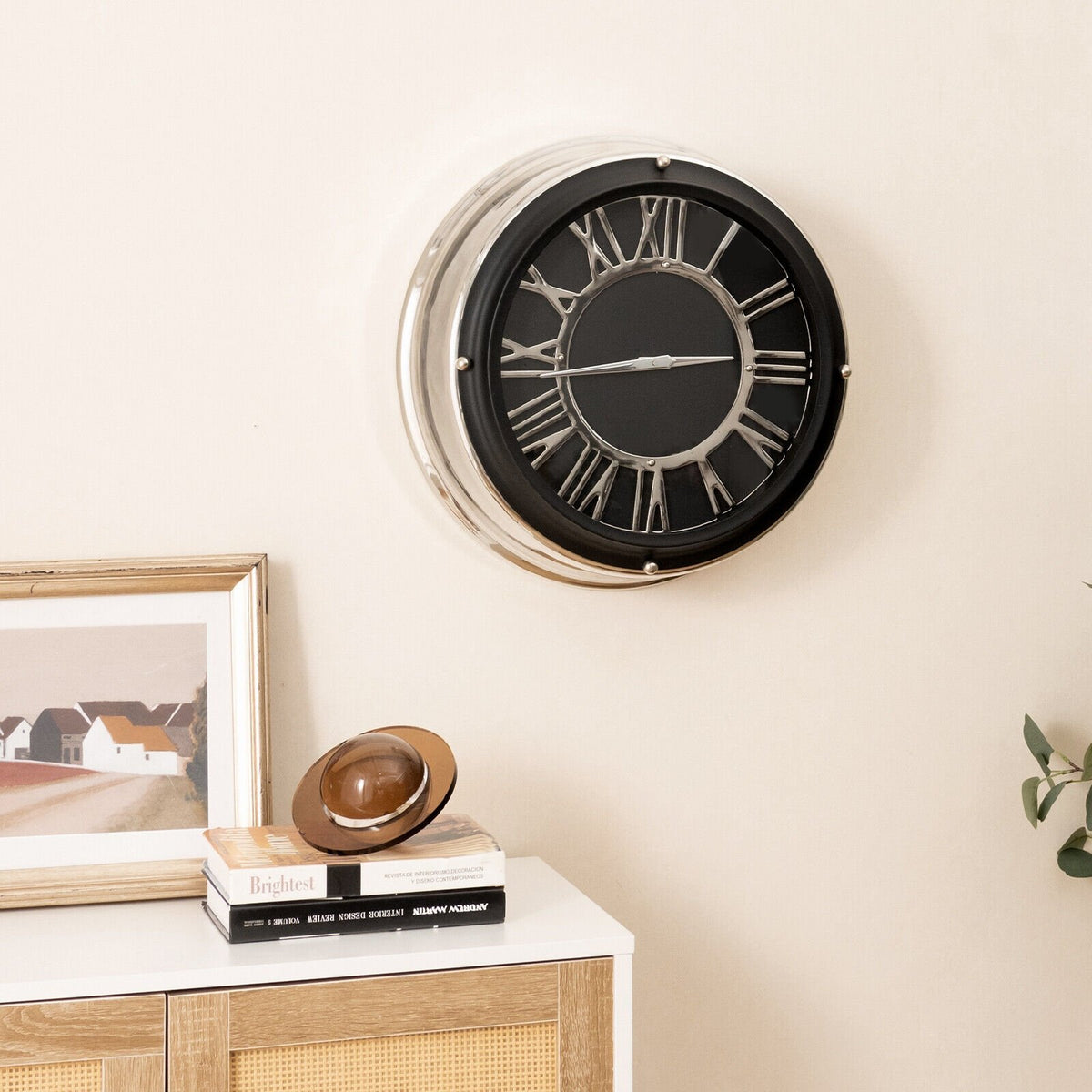 13.5/17.5 Inch Silent Wall Clock with Silver Frame-L view 2
