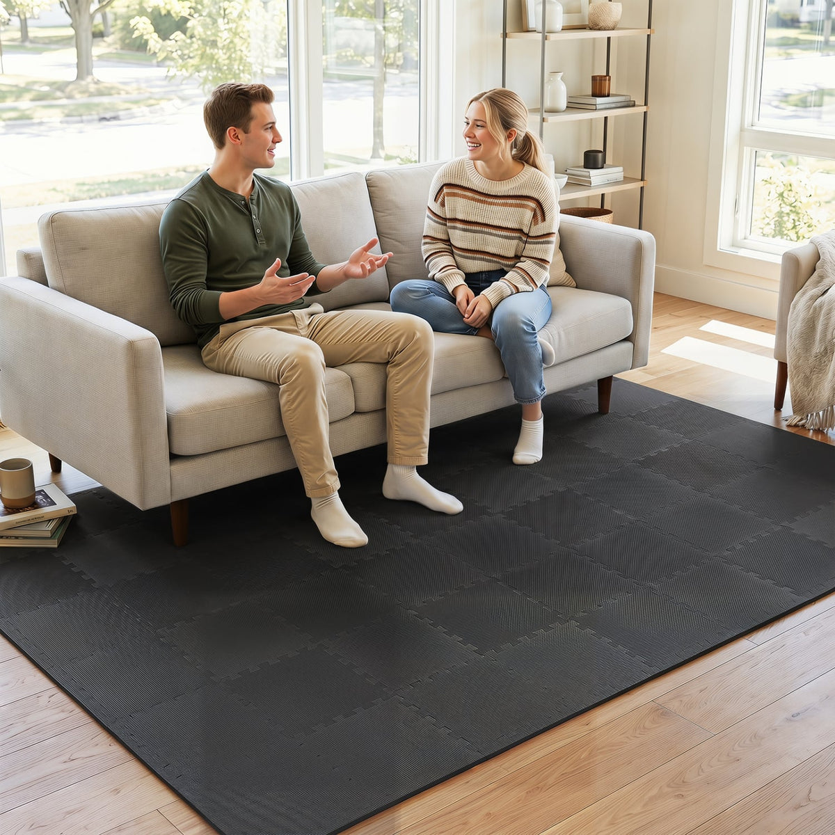 18 Pack Interlocking EVA Foam Floor Tiles with Boarders-Black view 2