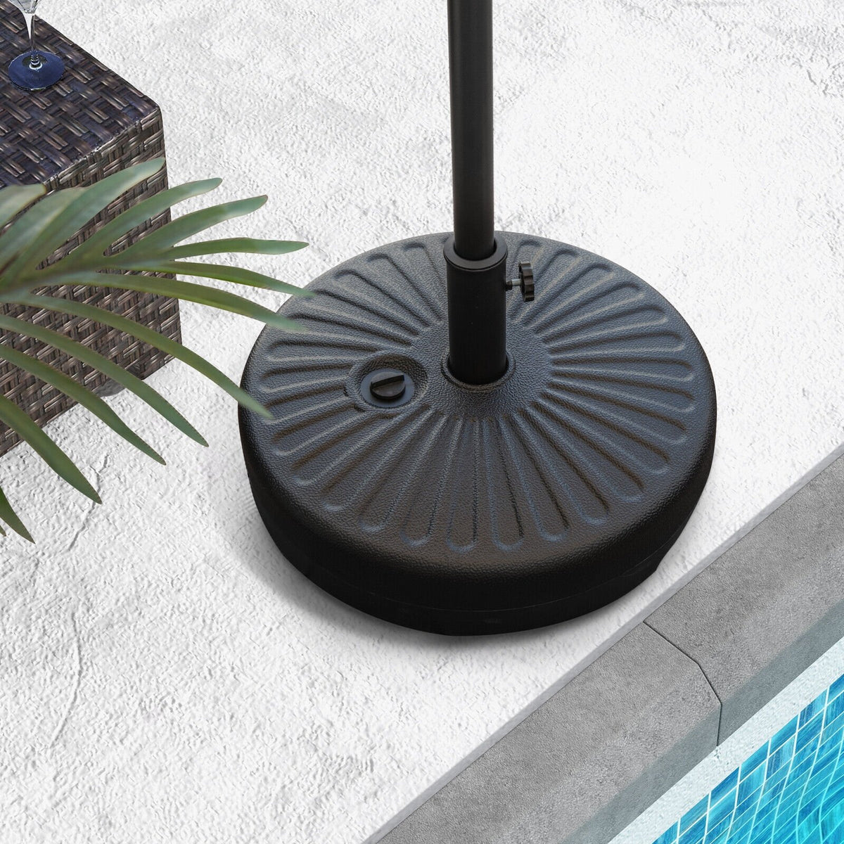 20 Inch Fillable Heavy-Duty Round Umbrella Base Stand view 2