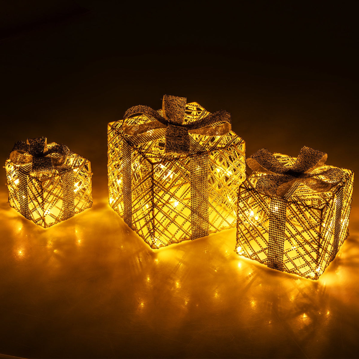 3 Pack Christmas Lighted Gift Box with 50 LED Lights and Detachable Bows view 2