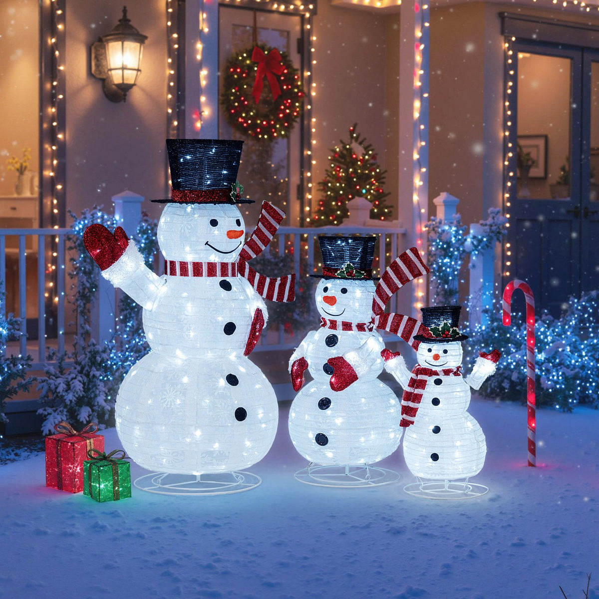 3-Piece Pre-Lit 3D Snowman Set with 270 LED Lights view 6