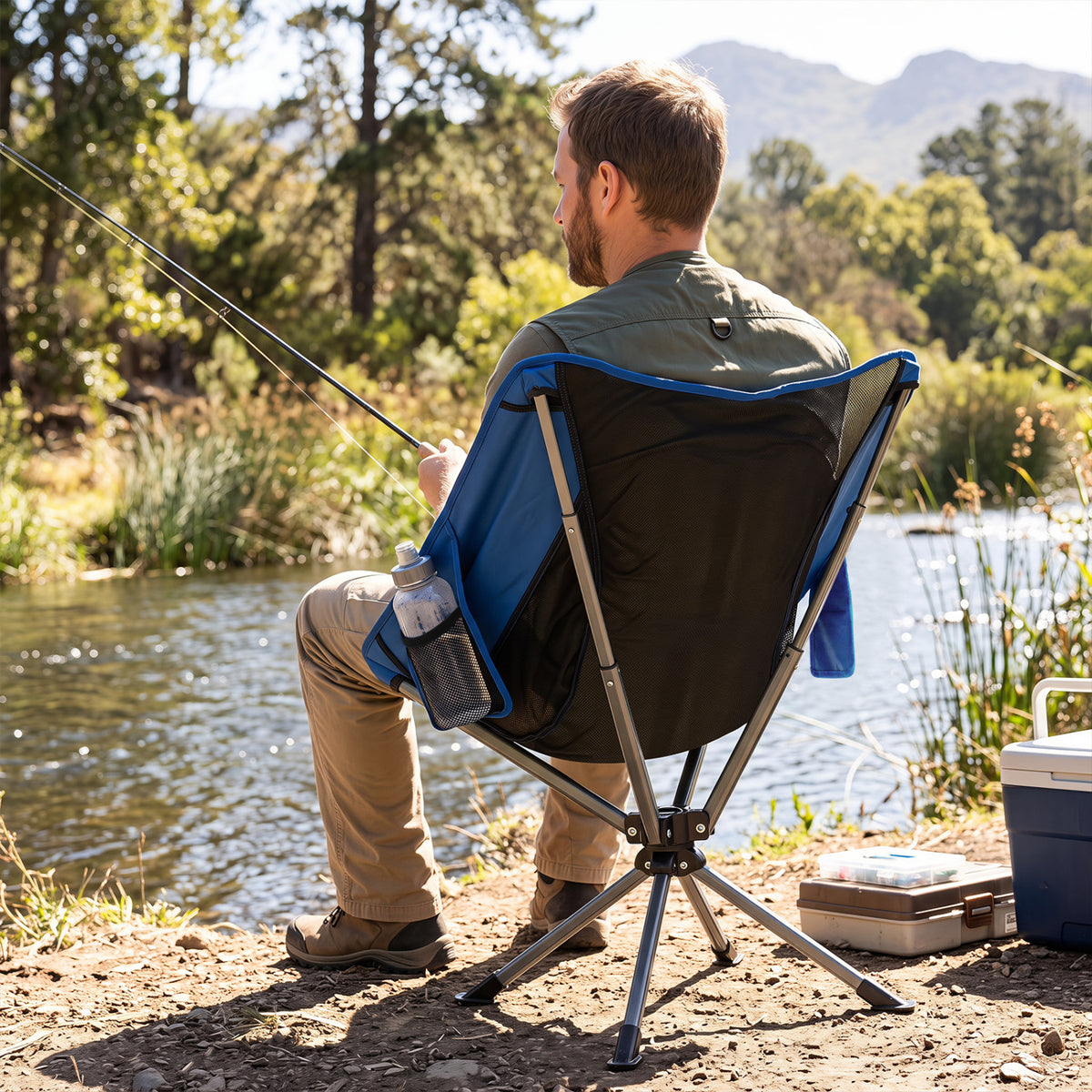 360° Swivel Camping Chair with Cup Holder and Side Pocket for Beach Support 300 LBS-Blue view 3