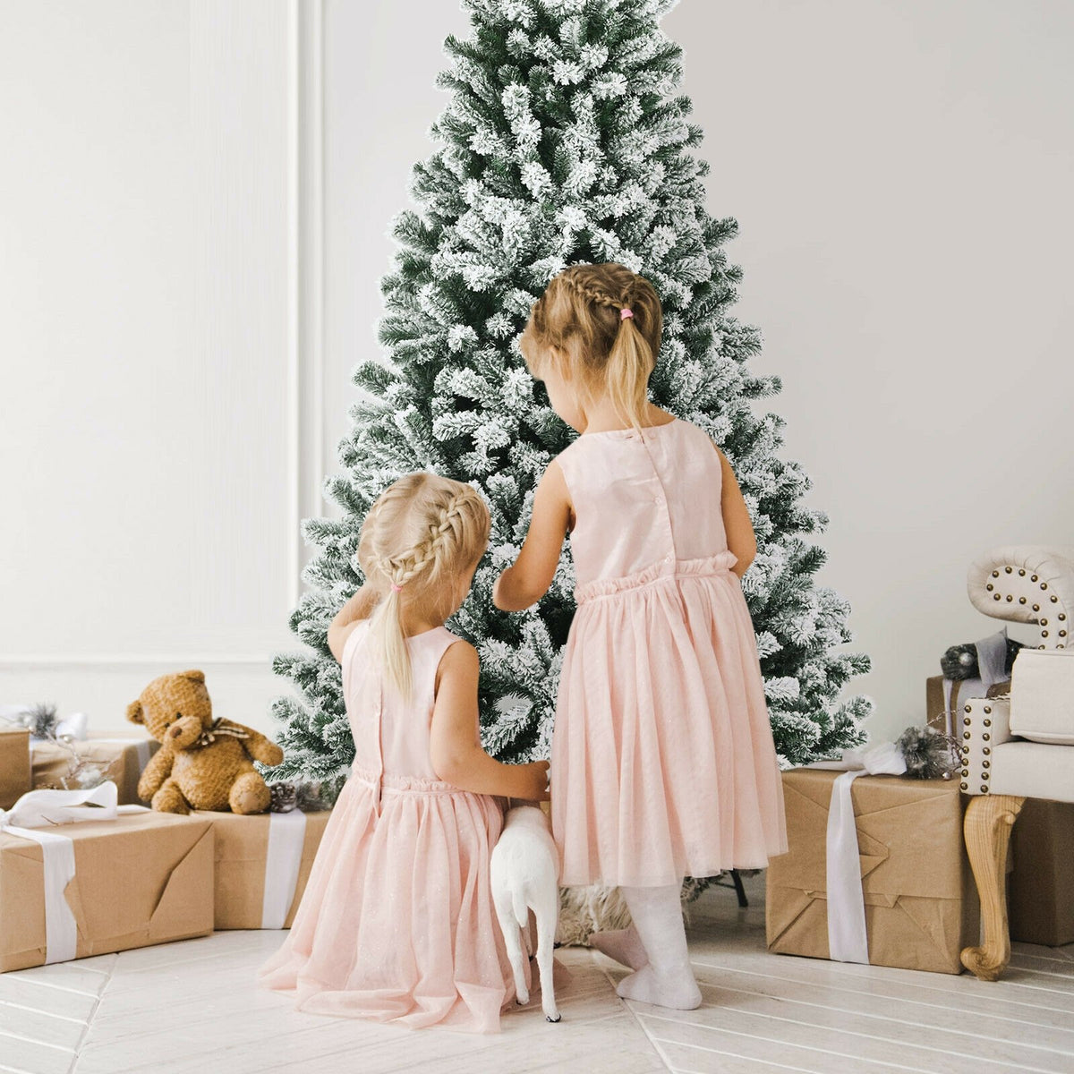 6 Feet Pre-lit Snow Flocked Hinged Christmas Tree with 928 Tips and Metal Stand-6 ft view 8