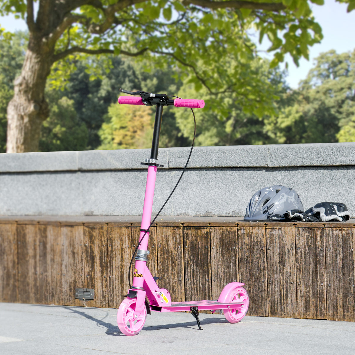 Qaba Scooter for Kids Ages 3-8 with Light Up Wheels, Adjustable Handlebar, Rear Brake & Handbrake for Girls and Boys