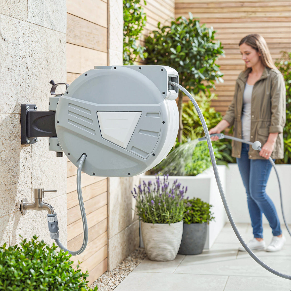 Retractable Garden Hose Reel, 1/2" x 98ft Wall Mounted Hose Reel with Auto Retraction, Self-Locking, Grey
