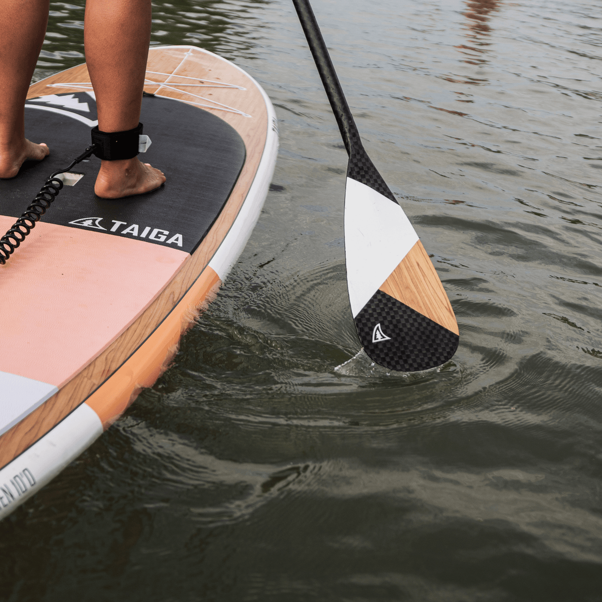 Diamond Paddle, Asymmetric Wood Carbon 12k, Fixed 83" SUP Paddle | Taiga Board