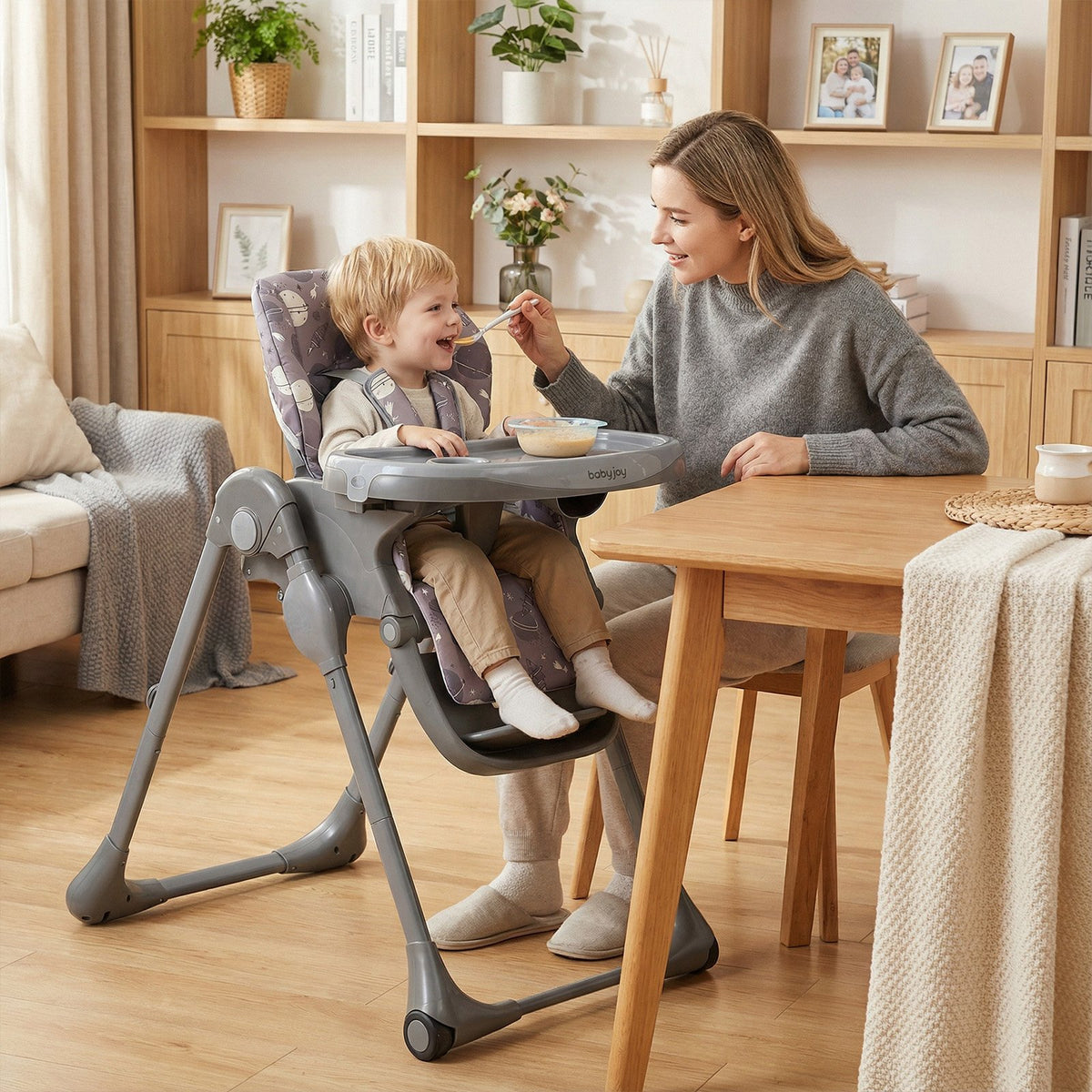 Folable High Chair with Detachable Cushion and High Chair for Babies and Toddlers-Gray view 5
