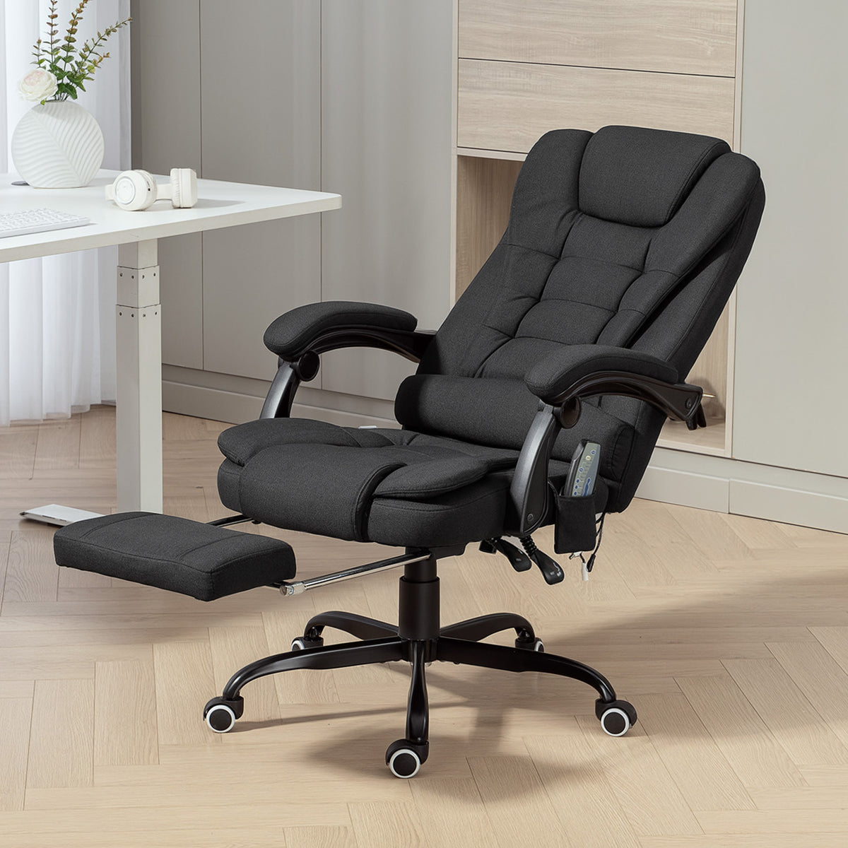 7-Point Vibrating Massage Chair, Reclining Office Chair with Footrest, Reclining Back, Adjustable Height, Black