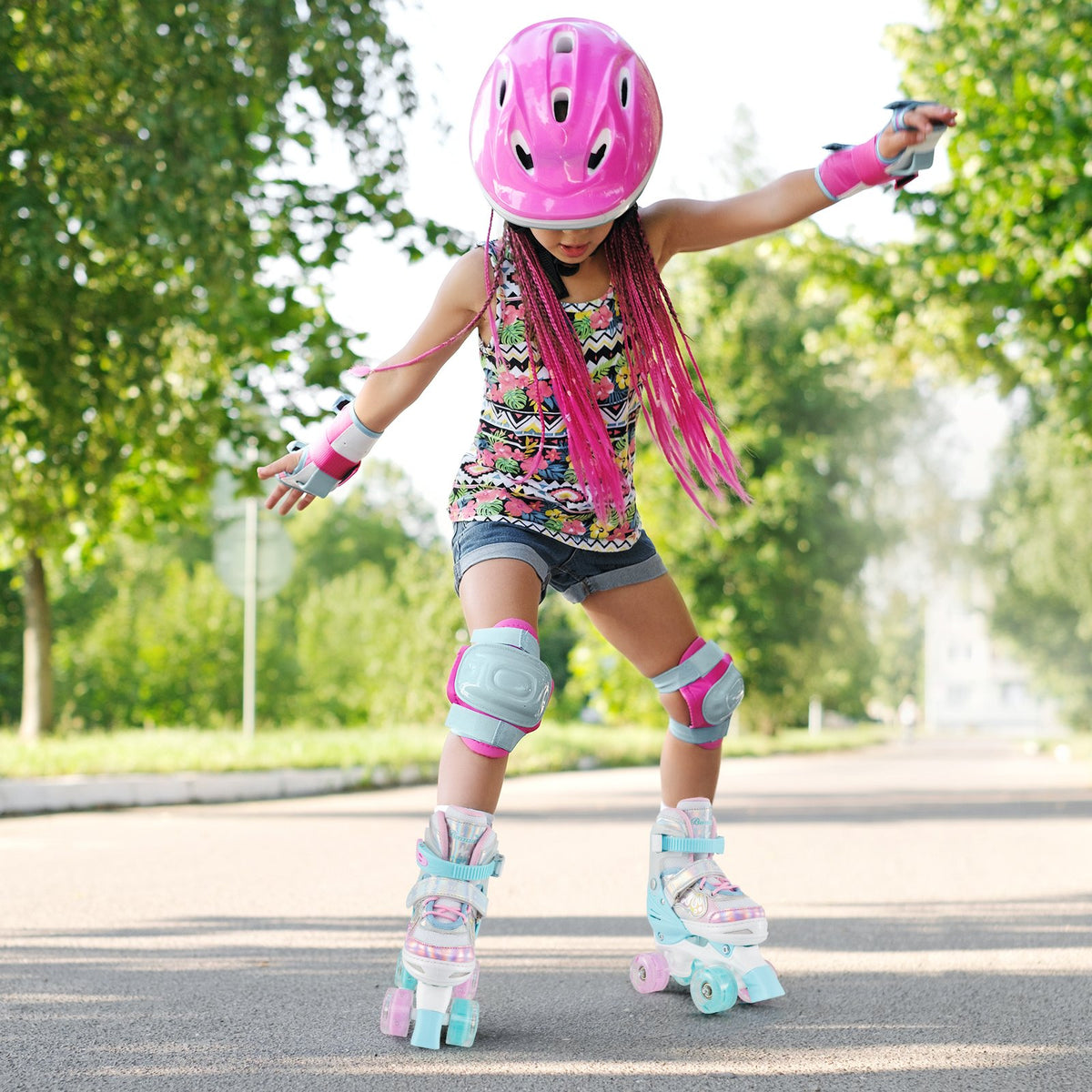 Kids Roller Skates 4 Sizes Adjustable Quad Skates with Light-up Wheels and Safety Protection-Navy view 2