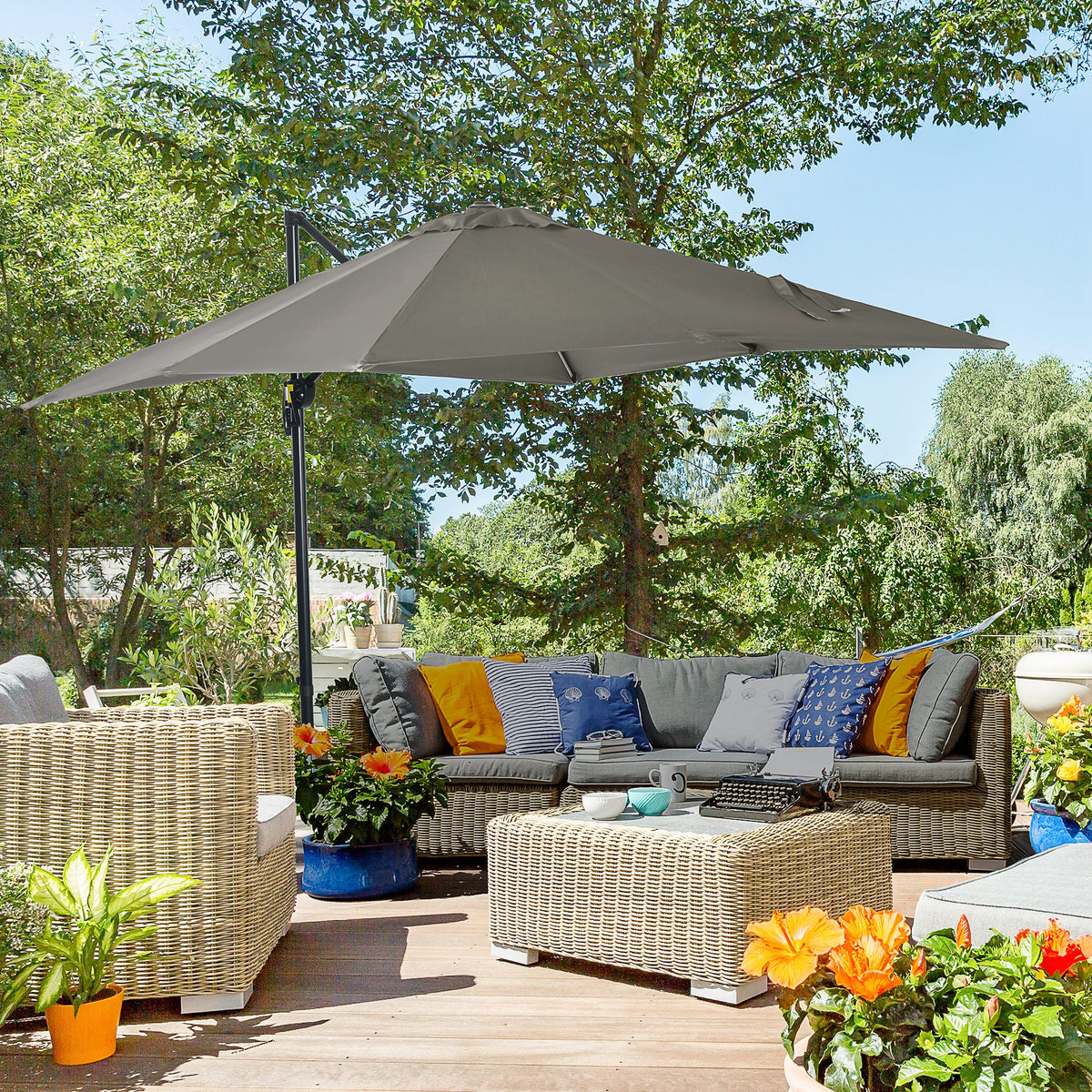 8' x 8' Square Patio Hanging Offset Umbrella with 360° Rotation – view 25