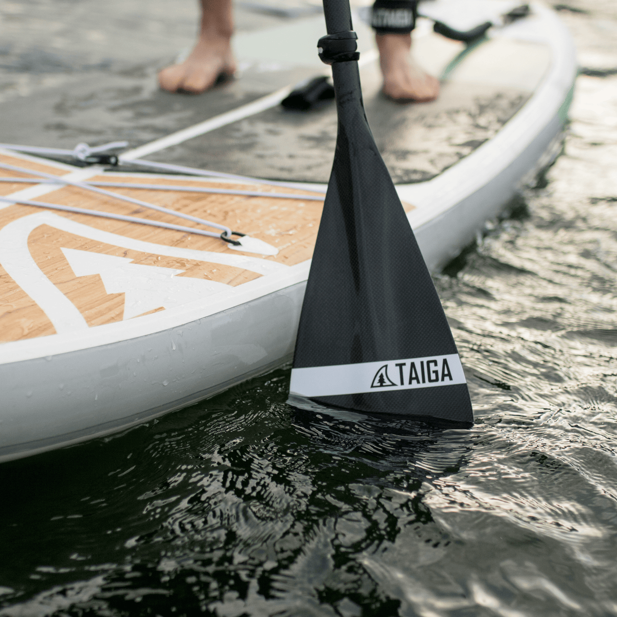 Performance Paddle, Carbon Black, Nano Zip Air Edition, 5-Piece SUP Paddle | Taiga Board