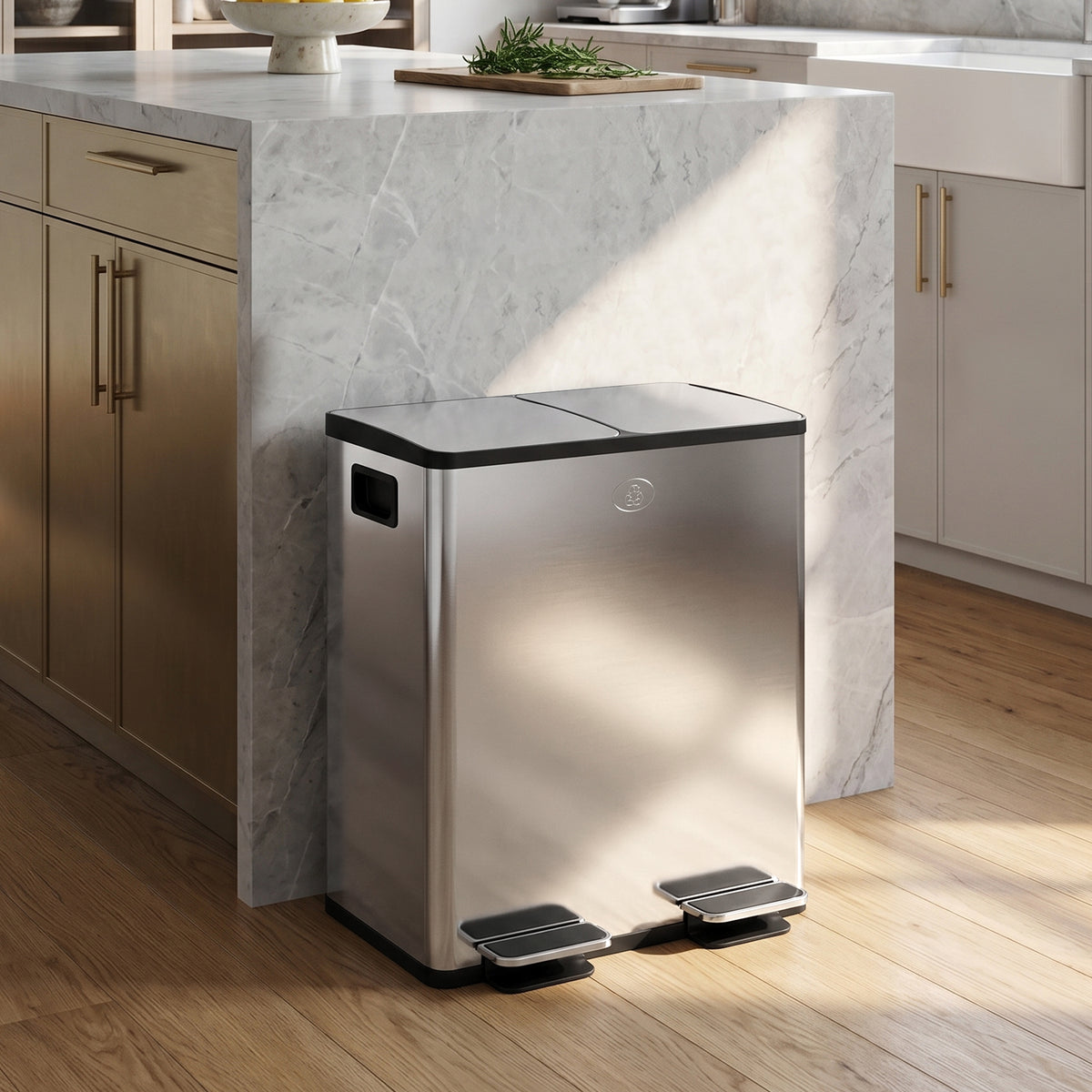 Garbage Bin, Soft-Close Trash Can with Foot Pedal, 2x5 Gal (2x20 L) Garbage Can with Removable Inner Buckets, Silver