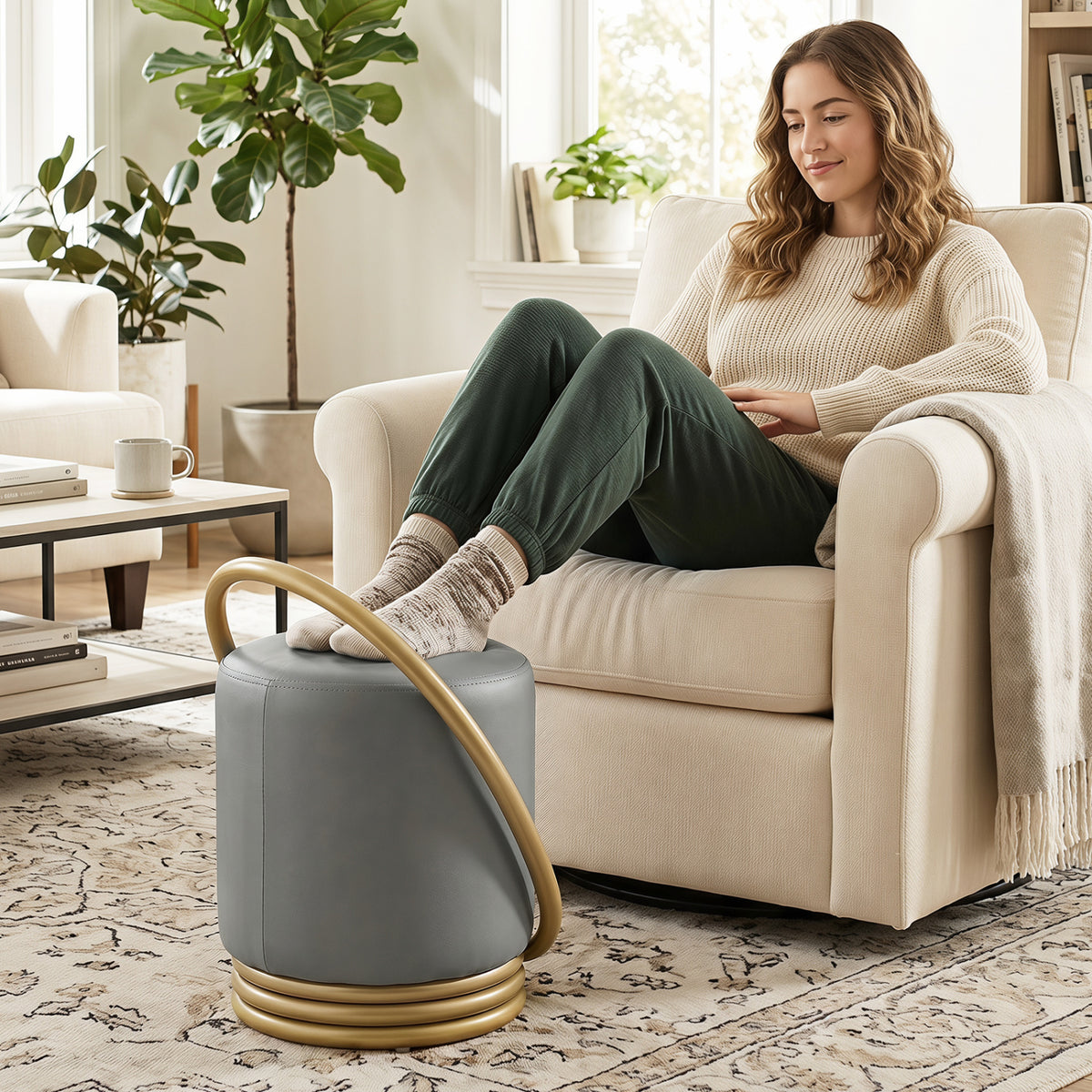 Round Vanity Stool Faux Leather Makeup Chair with Gold Halo Design-Grey view 3